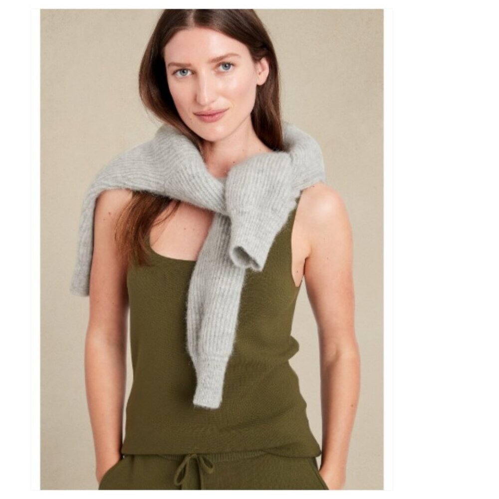 NWT Banana Republic Square Neck Sweater top green size small career